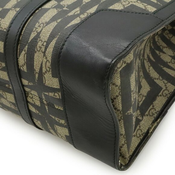 GUCCI Black Leather Shoulder Bag - Picture 4 of 10